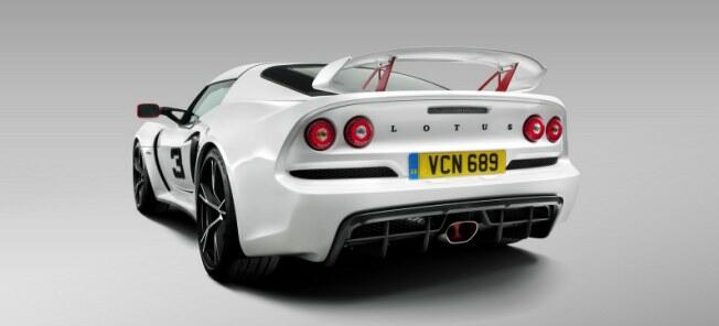 Lotus i allvarlig skuldkris