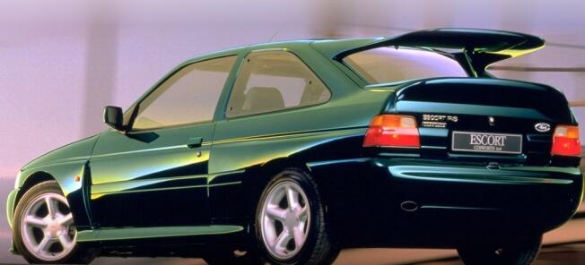 Anrik brittisk motortillverkare till salu