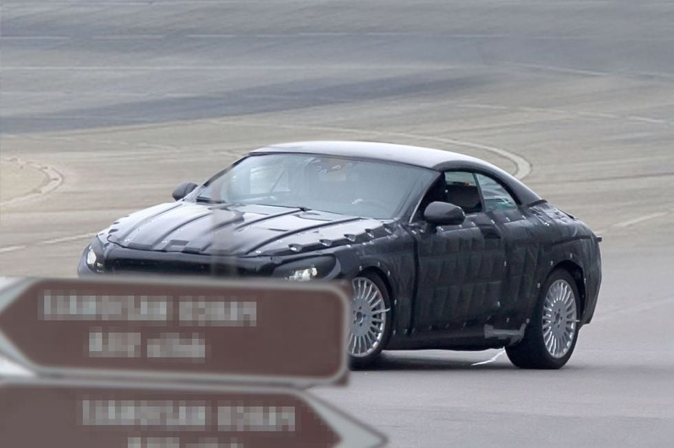 SPION: Ny Rolls Royce-utmanare från Mercedes