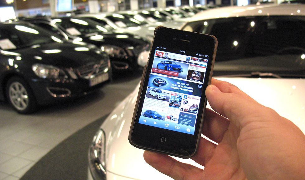 Handla bil med mobilen – vi testar