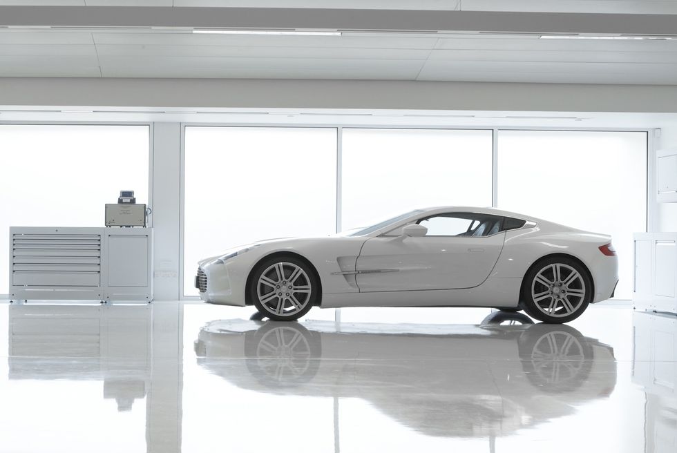 Aston Martin + Mercedes?