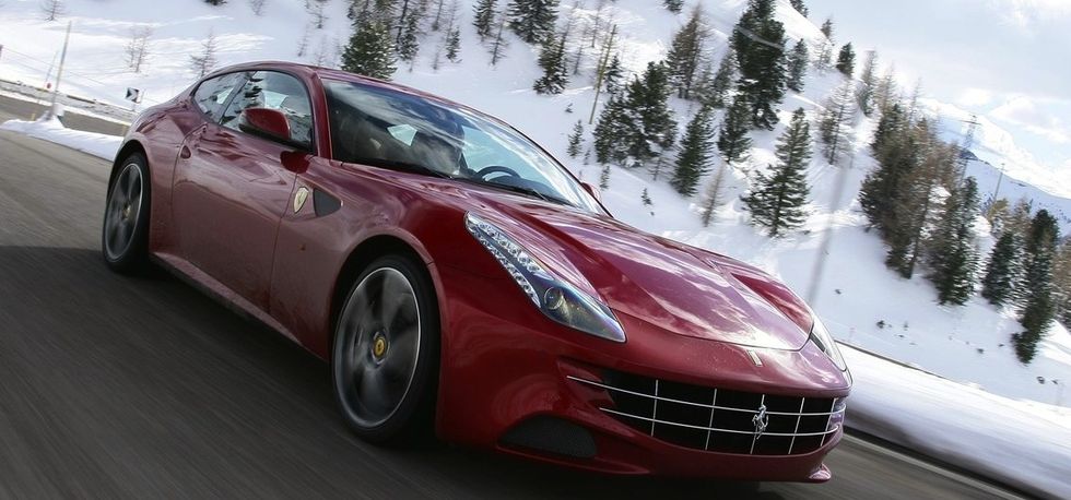 Ferrari och Maserati tappar i Italien