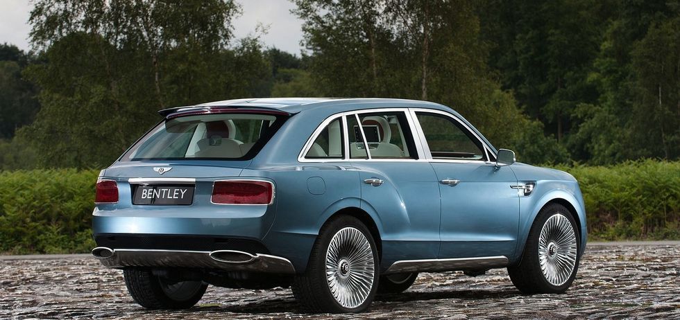 Bentleys suv närmar sig