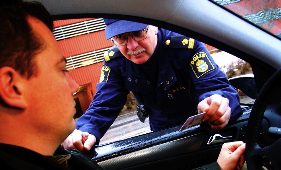 Polisen bötfäller för få fortkörare