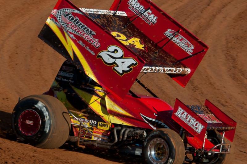 Två åskådare dog efter att racebil åkt av