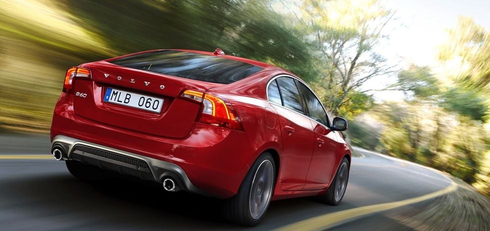 Volvo XC60 får ny instegsdiesel