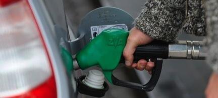 Kvinnor väljer miljösmartare bilar