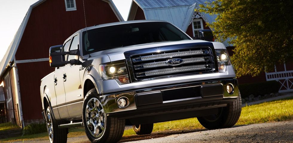 Rusning efter pickuper – Ford anställer 2.000