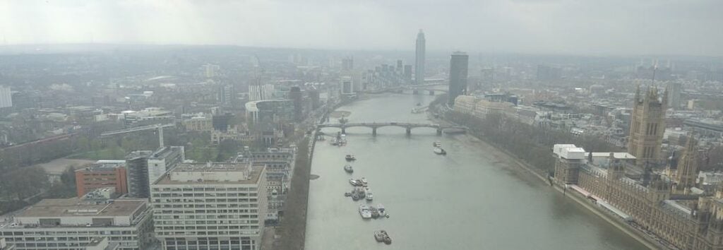 Flera europeiska storstäder har problem med luftkvaliteten. London, på bilden, hade kraftig smog i våras.