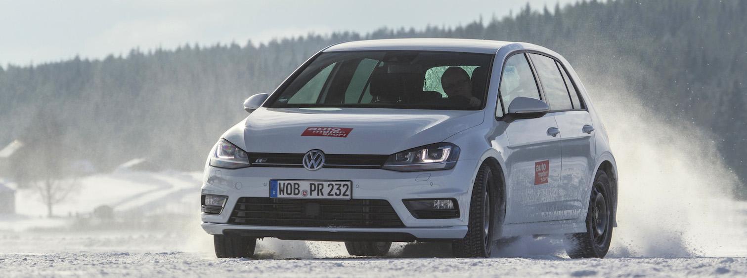 Det blir inget totalt dubbdäcksförbud i Sverige – åtminstone inte om auto motor & sport-läsarna får bestämma.