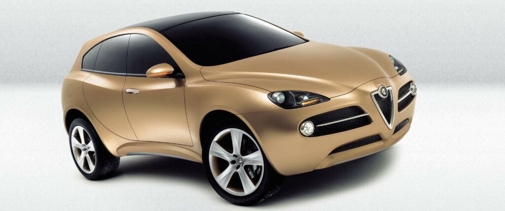 Alfa Romeo har haft planer på en suv-modell länge, men nu verkar den äntligen vara på gång. Konceptbilen Kamal visades upp redan 2003. Den nya suven utmanar BMW X3 och Porsche Macan, och blir först ut med en ny V6-dieselmotor.