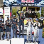 en grupp personer på en podie (AI text)