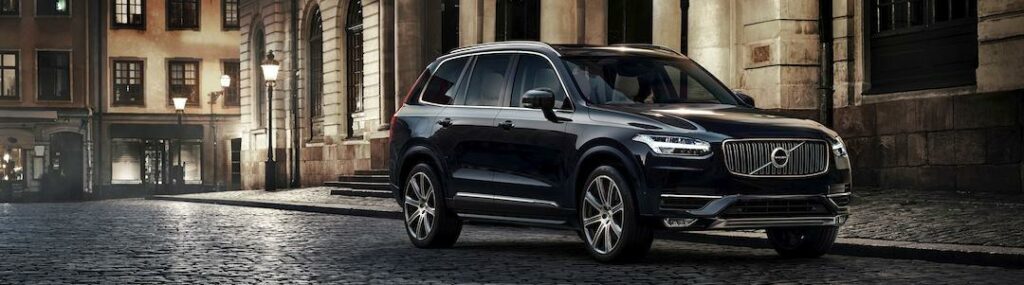 Parkera bilen vid ett bestämt ställe och beställ tankning. Under tiden du äter middag blir Volvon fulltankad igen. Smidigt, eller hur?