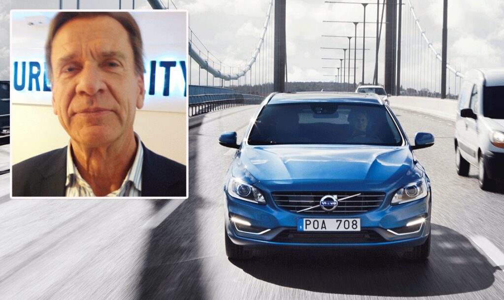 En man kör en bil på en bro. (AI text)