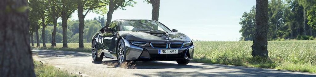 Det stora intresset för BMW i8 kom som en positiv överraskning. Men för långa väntetider är inte bra. Foto: Simon Hamelius