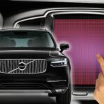 Bilen är en Volvo XC90. (AI text)