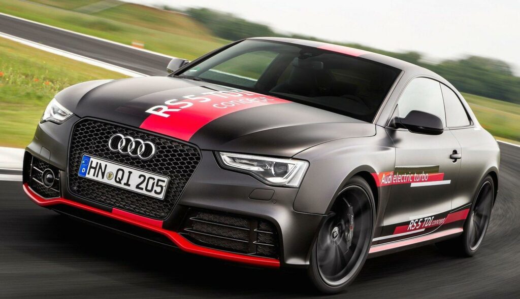 Audi är en av många biltillverkare som storsatsar på diesel, här med konceptbilen RS 5 TDI. Dieseltekniken är viktig för att sänka koldioxidustläppen, men de släpper samtidigt ut mer farliga kväveoxider.