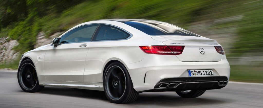 Du som längtar efter en coupéversion av C-klass behöver inte vänta så länge – den ska visas upp i höst på Frankfurtsalongen, tillsammans med många andra intressanta nyheter. Illustration: Schulte Design