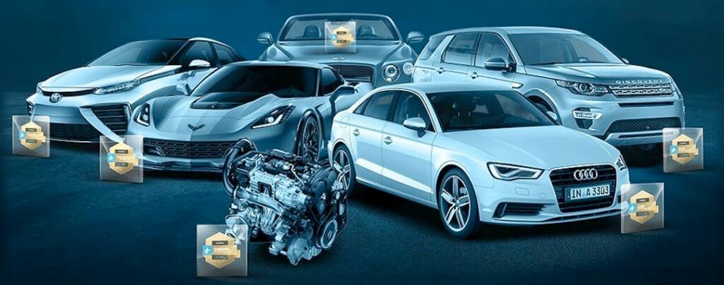 Sajten Digital Trends utser flera vinnare i olika kategorier. ”Årets Bil 2015” blev till exempel Audi A3 sedan.