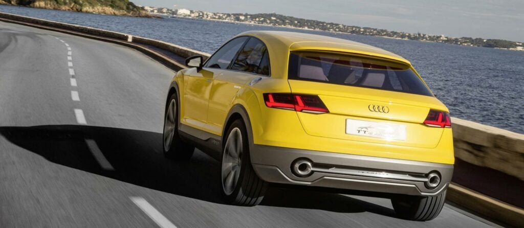 Konceptbilen Audi TT Offroad hade en hybriddrivlina och förhoppningsvis följer den med till produktionsversionen om Audi nu väljer att ge grönt ljus för bilen.