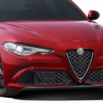 Den nya Alfa Romeo Giuseppe GT är en röd bil. (AI text)