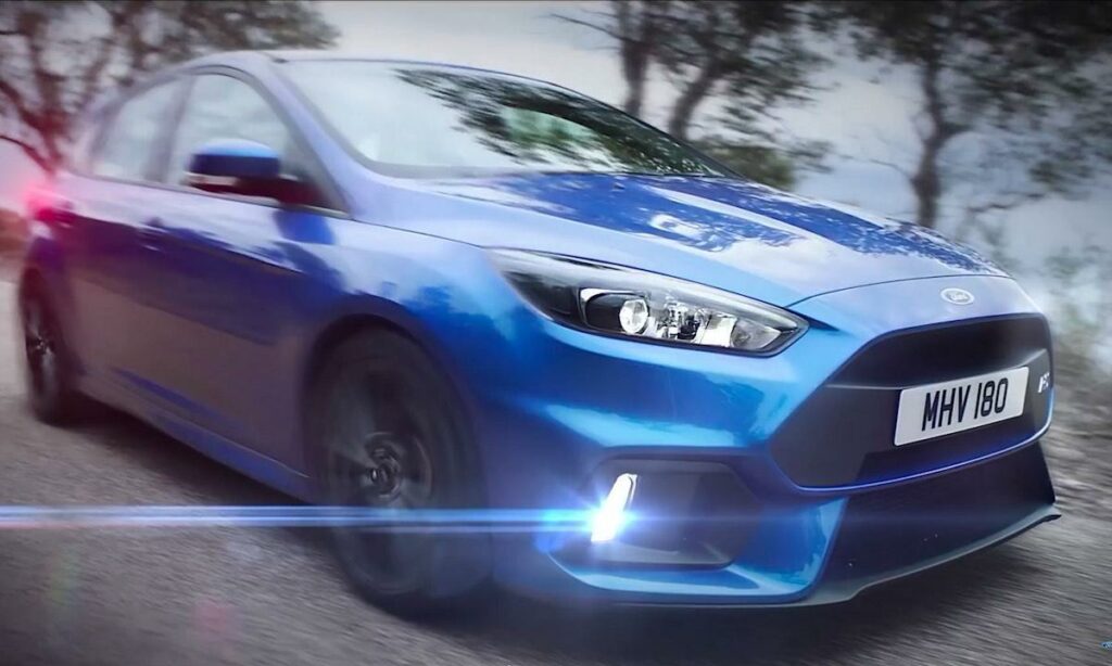 Den nya Ford Focus RS TDI är en fantastisk bil. (AI text)