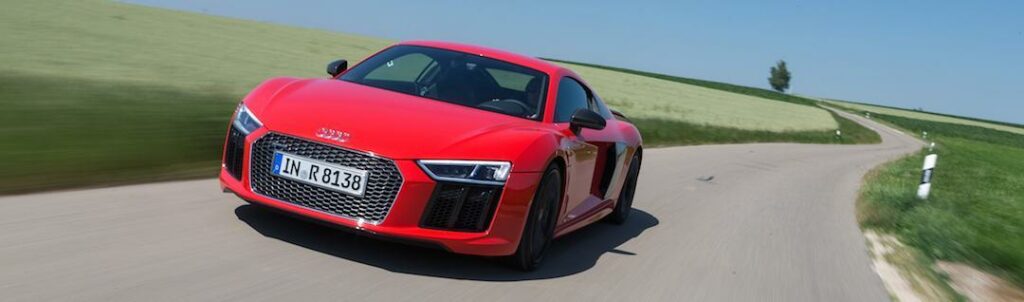 V10-motorn låter fantastiskt men det behövs en ”instegsmotor” till Audi R8. Kanske den raka turbofemman på 2,5 liter? Foto: Achim Hartmann.