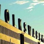 Solen lyser på Volkswagen, men det finns mörka moln också. Lönsamheten måste förbättras och Kina viker nedåt.