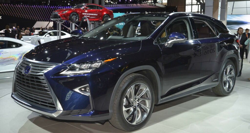 Fasta priser är ingen ny idé men Lexus hoppas att det ska öka försäljningen – framför allt ska det locka yngre köpare.