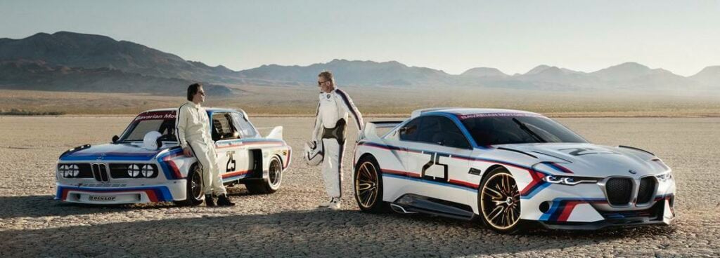 "Det var en väldans trevlig bil du har där." "Du också!"