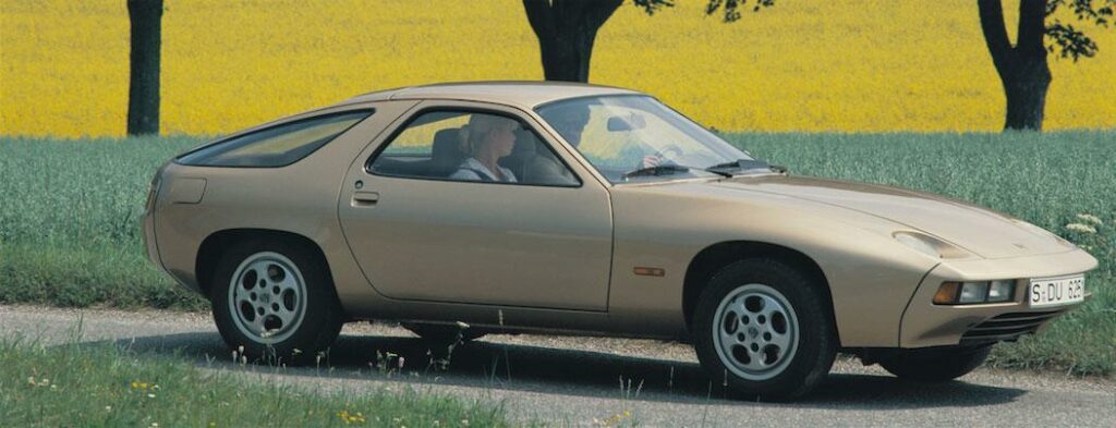 Det var i princip beslutat och klart – Porsche skulle lägga ned 911 och ersätta modellen, som idag är den mest klassiska och igenkända sportbilen någonsin, med den betydligt modernare 928. Men så blev det ju inte.