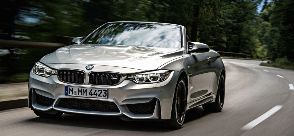 Med tanke på kostnaden för att utveckla en cabriolet är det inte otroligt att vissa biltillverkare snart börjar dra ned på utvecklingen av cabbar. Försäljningen går nämligen inte särskilt bra.