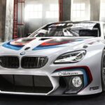 BMW GT-bil i garagen (AI text)