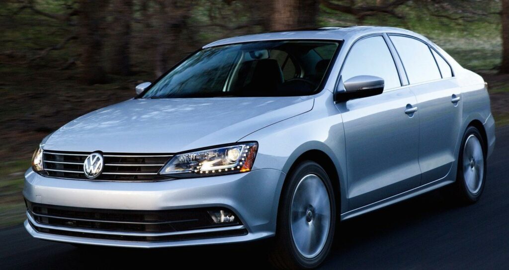 Mellan 20 och 25 procent av VW-försäljningen i USA är dieselbilar. Nu är de modellerna säljstoppade tills vidare.