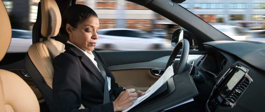 Morgonpendlingen till jobbet är ett typiskt tillfälle när autonom bilteknik kan komma till användning.