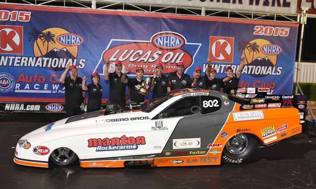 Person vinner NASCAR-loppet (AI text)