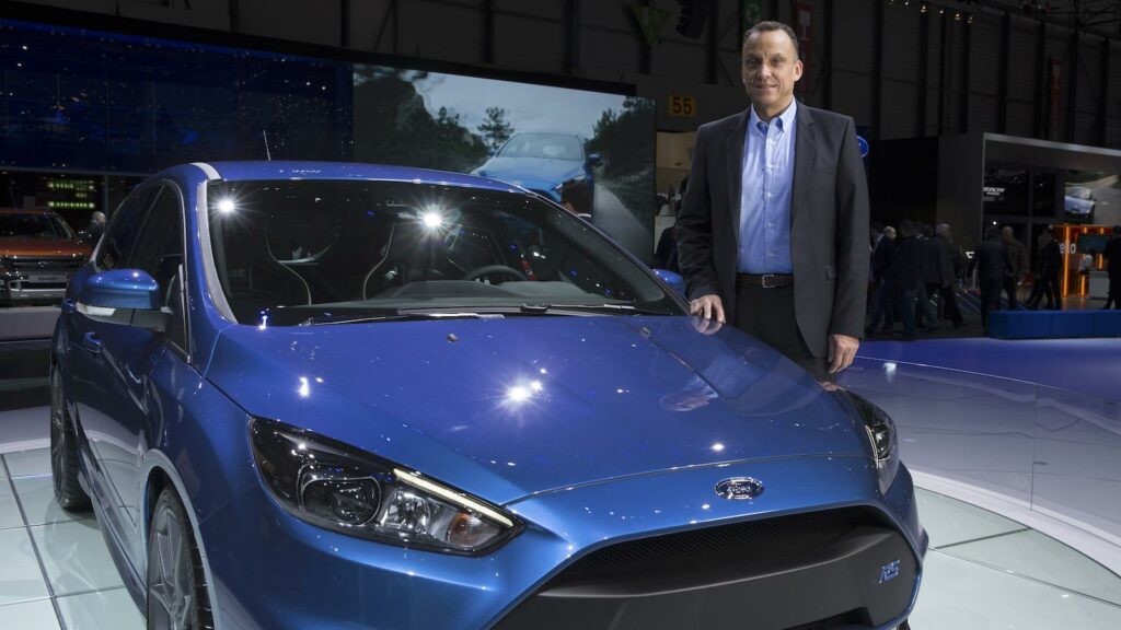 Tyrone Johnson började jobba på Fords "Advanced Chassis"-avdelning under 1980-talet med ett gäng unga ingenjörer "som inte var utbrända än". Många av uppgifterna löstes på söndageftermiddagar. Enligt Tyrone Johnson händer det bara med entusiastiska kollegor som vill att det ska gå bra för Ford.