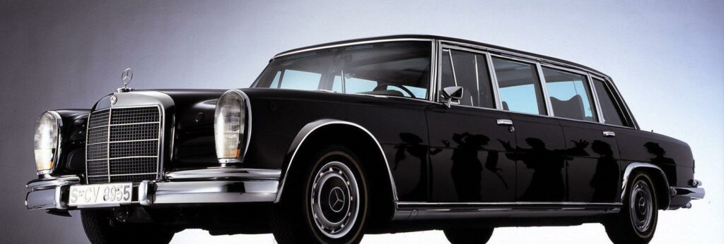 Att serva en Mercedes 600, och särskilt hydraulsystemet, kan kosta lika mycket som att köpa en ny Volkswagen Golf. Bara fönsterhissknapparna kostar 100.000 kronor.