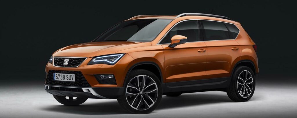 Den nya stolsbjälken Ateca SUV (AI text)