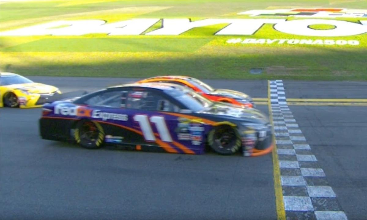 Nascar-racing (AI text)