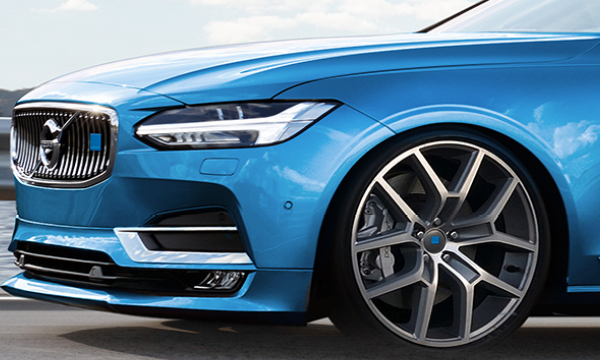 Volvo S90 är en ny bil som visas upp. (AI text)