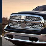 Frifräsaren Donald Trump kör på som en ångvält – förlåt, en Dodge Ram pickup – i det amerikanska presidentvalet. Foto: Ethan Miller/Getty Images