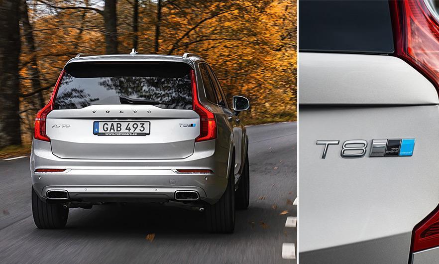 Volvo XC90 är en SUV som kör längs en väg. (AI text)