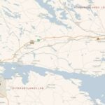 Olyckan vid Stavsjö och ett planerat vägarbete vid Nyköpingsbro gör E4 trögflytande mitt i semestern.