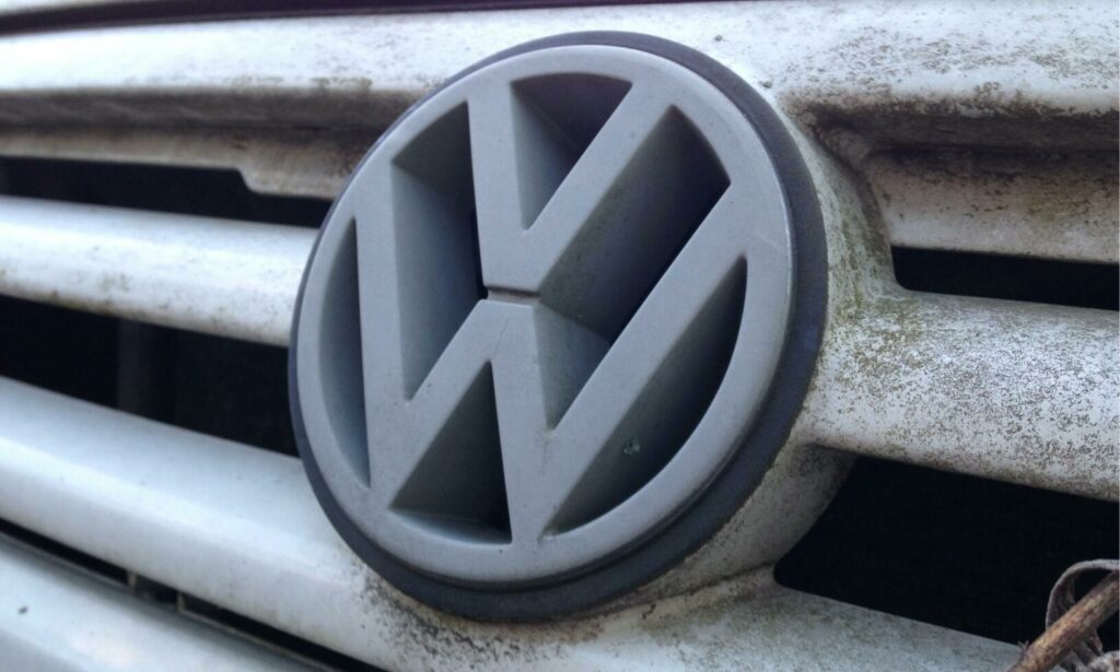 En Volkswagen T1 vw (AI text)