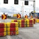 Arbetet på bron i Södertälje är komplicerat och försenas ytterligare. Foto: Hans Ekestang.
