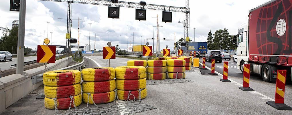 På måndag ska trafiken flyta som vanligt på E4/E20-bron över Södertälje kanal.