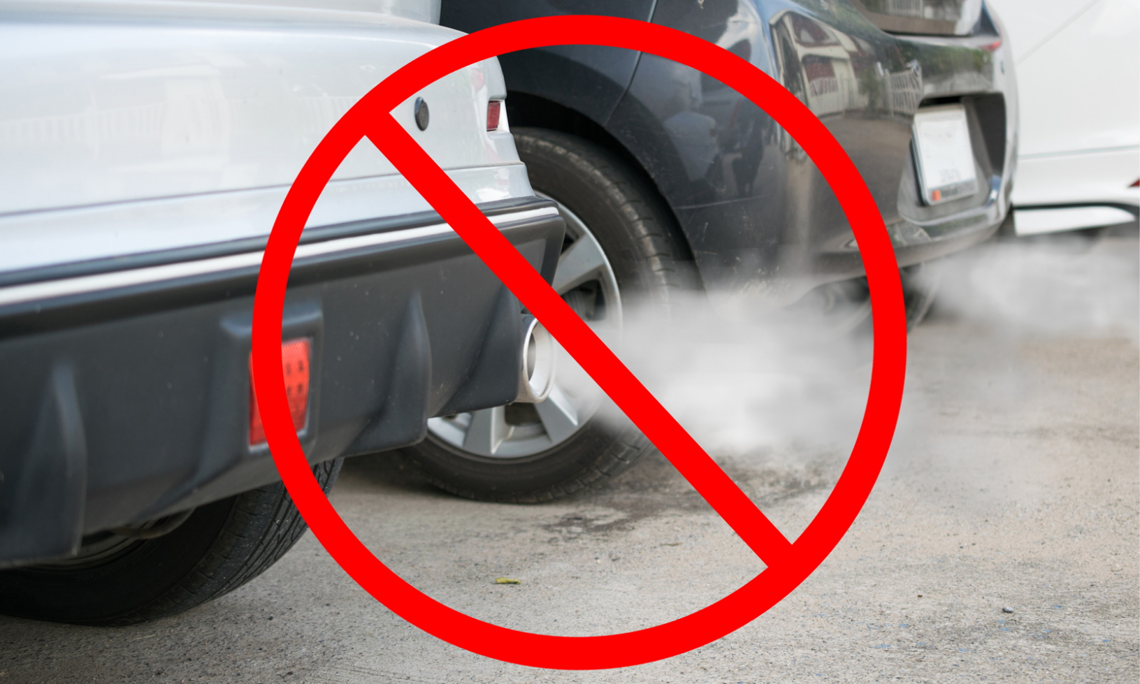 En bil står parkerad i en parkeringsplats med ett tecken som säger "Ingen rökning". (AI text)