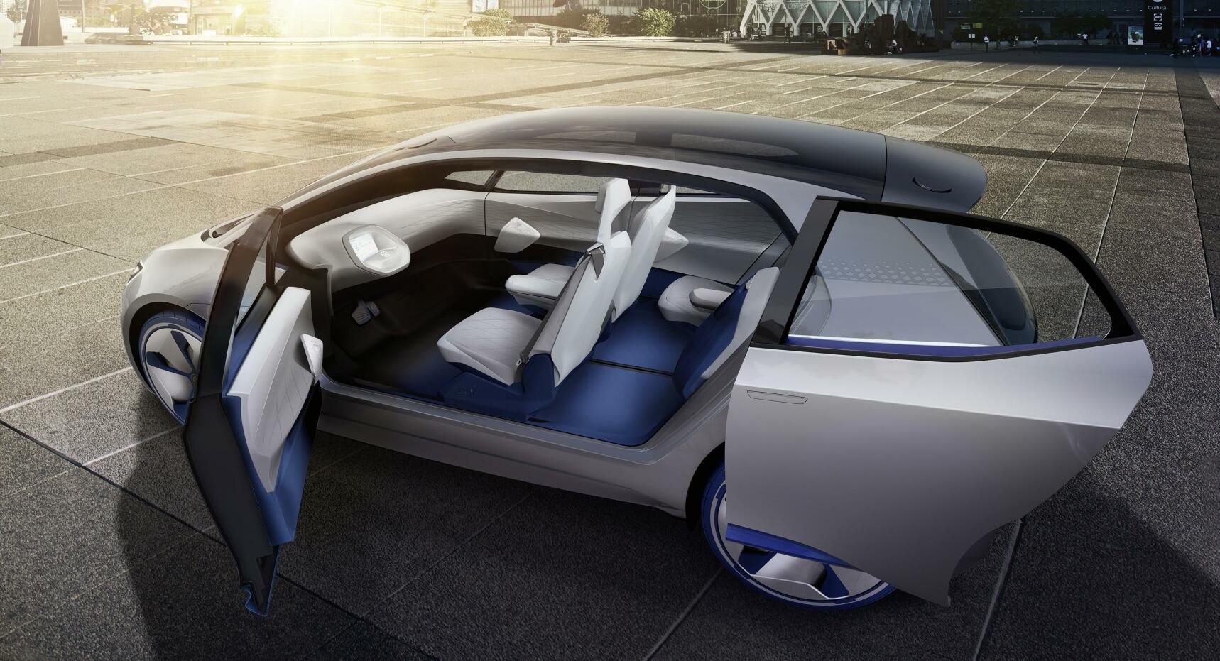 Volkswagens konceptbil I.D. har gett formgivarna friare händer inne i kupén. Men framtidens självkörande bilar kan bli helt annorlunda. FOTO: Volkswagen