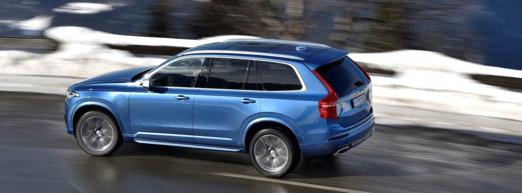 Alla som äger en laddhybrid är inte lika noga med att faktiskt ladda bilen. I Sverige får elbilar och de flesta laddhybrider samma rabatt. Enligt det nya förslaget kan norska laddhybridköpare få olika hög rabatt beroende på hur långt bilen kan köras på el.